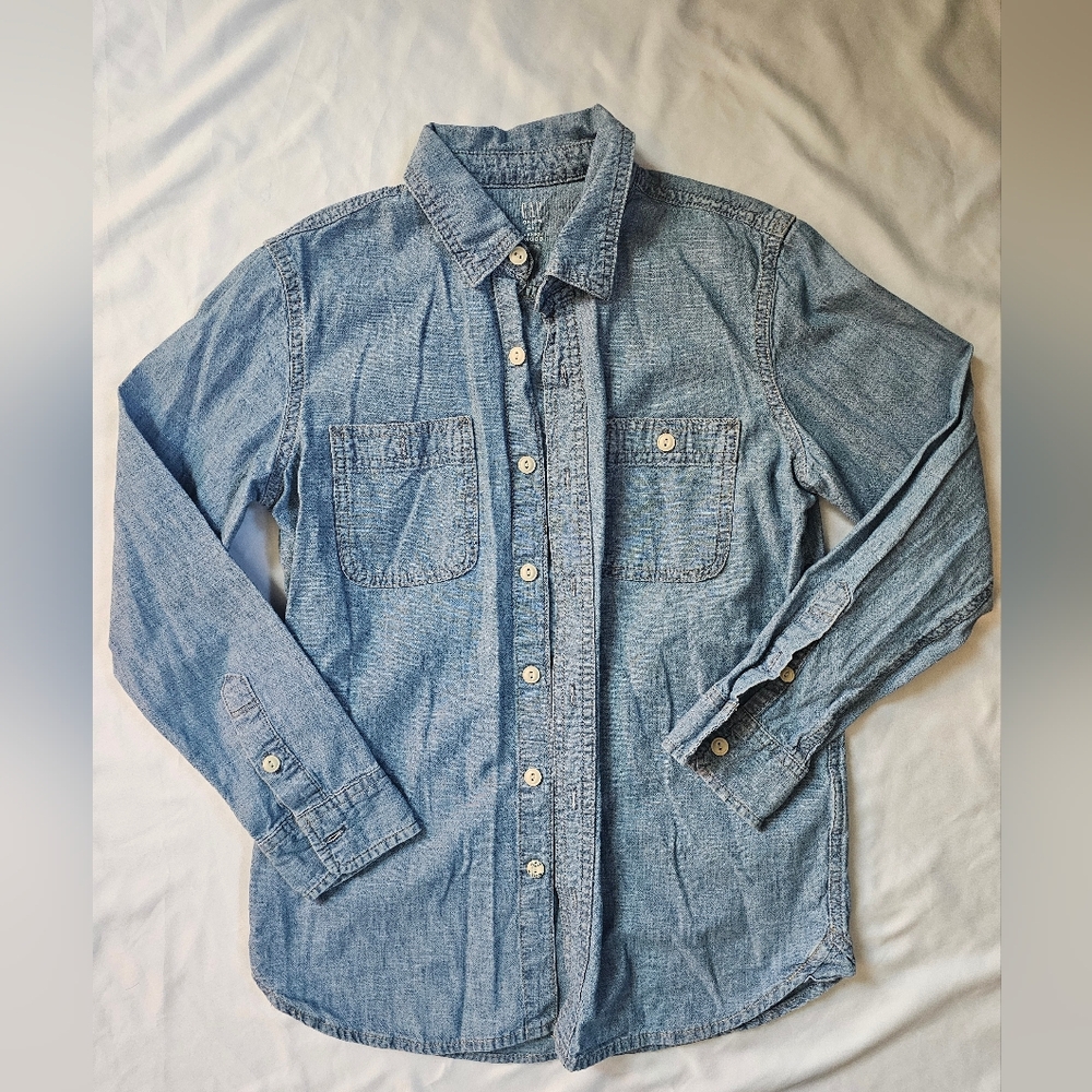 Gap Kids Chambray Light Blue Casual Button Down Denim Shirt- XL (12)